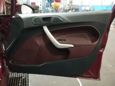 Pezzo di ricambio per auto di seconda mano rivestimento porta anteriore destro per ford fiesta (cb1) titanium riferimenti oem iam 8a61a23942kr