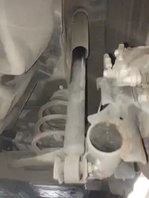 Second-hand car spare part right rear shock absorber for nissan leaf i (ze0) eléctrico acenta oem iam references 562103n