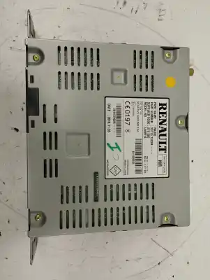 Tweedehands auto-onderdeel gps-navigatiesysteem voor renault espace v (jr_) 1.6 dci 160 oem iam-referenties 281157802r