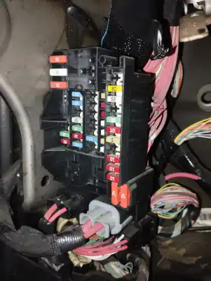 Автозапчасти б/у блок реле/предохранителей за renault scenic iii grand dynamique ссылки oem iam 18013301d  