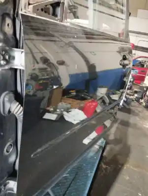 Автозапчасти б/у левая передняя дверь за mazda 5 berl. (cr) 2.0 crtd active+ (105kw) ссылки oem iam c2y55902xc  