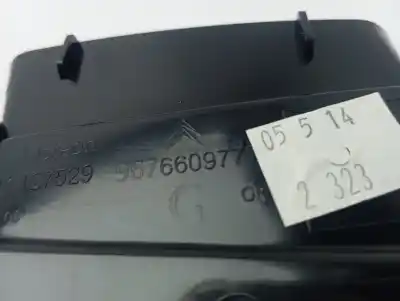Peça sobressalente para automóvel em segunda mão saída de ar lateral esquerda por citroen ds4 design referências oem iam 9676609777  