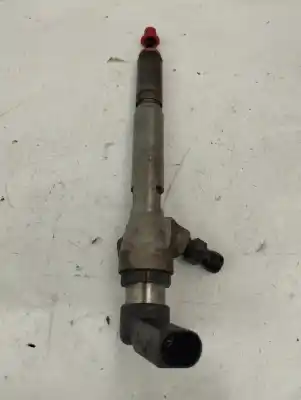 Pièce détachée automobile d'occasion Injecteur pour RENAULT SCENIC II Authentique 106 CV / 78 KW Références OEM IAM 8200380253  