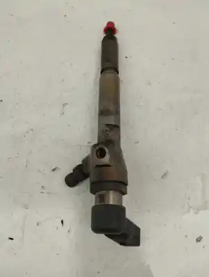 Pièce détachée automobile d'occasion Injecteur pour RENAULT SCENIC II Authentique 106 CV / 78 KW Références OEM IAM 8200380253  