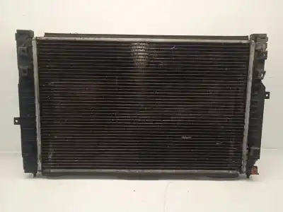 Pièce détachée automobile d'occasion RADIATEUR D'EAU pour VOLKSWAGEN PASSAT BERLINA (3B3)  Références OEM IAM 8D0121251P  