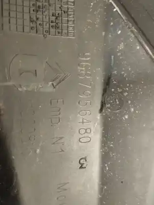 Peça sobressalente para automóvel em segunda mão grelha torpedo curcuvan por citroen c4 lim. feel edition referências oem iam 9687956480  