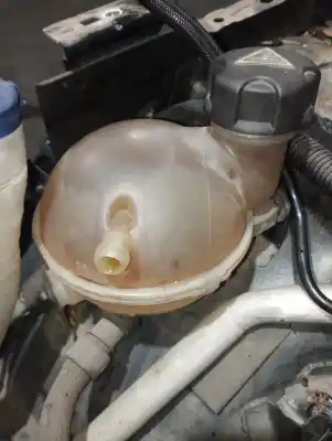 Автозапчасти б/у расширительный депозит за citroen c4 lim. feel edition ссылки oem iam 1323fa