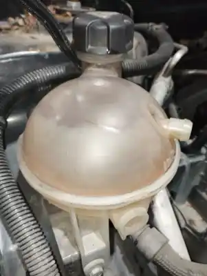 Peça sobressalente para automóvel em segunda mão depósito de expansão por citroen c4 lim. feel edition referências oem iam 1323fa  