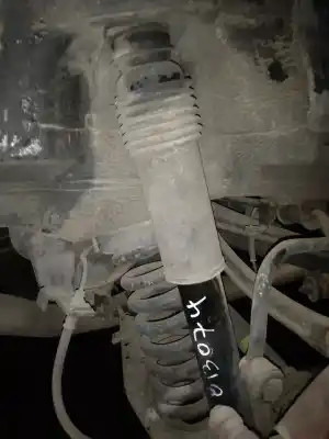 Автозапчастина б/у правий задній амортизатор для ssangyong rodius xdi посилання на oem iam 4530121101  