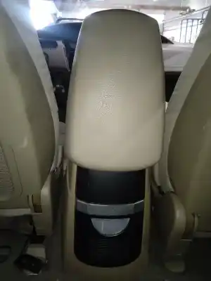 Автозапчасти б/у центральный подлокотник за ssangyong rodius xdi ссылки oem iam 7660021004eaj  