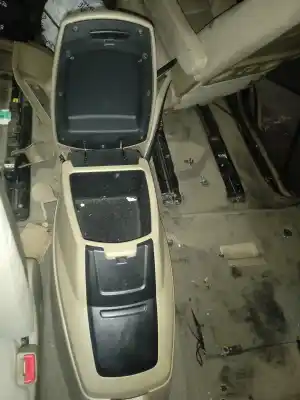 Автозапчасти б/у центральная консоль за ssangyong rodius xdi ссылки oem iam 7660021004eaj