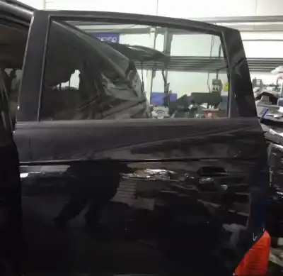 Автозапчасти б/у задняя левая дверь за ssangyong rodius xdi ссылки oem iam 
