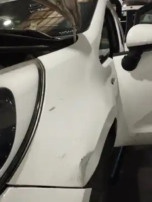 Peça sobressalente para automóvel em segunda mão guarda-lamas dianteiro esquerdo por kia rio drive referências oem iam 663111w150  