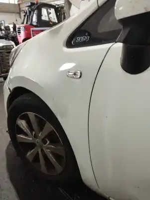 Peça sobressalente para automóvel em segunda mão guarda-lamas dianteiro esquerdo por kia rio drive referências oem iam 663111w150  