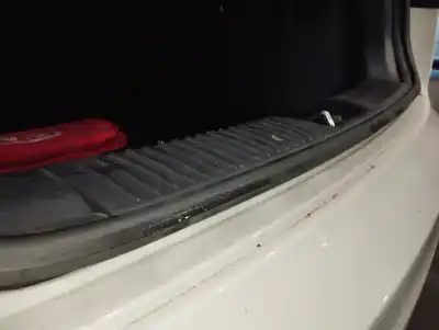 Peça sobressalente para automóvel em segunda mão junta vedante da porta por kia rio drive referências oem iam 873211w200  