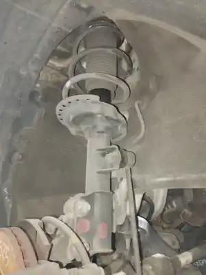 Peça sobressalente para automóvel em segunda mão amortecedor dianteiro direito por kia rio drive referências oem iam 546601w000  