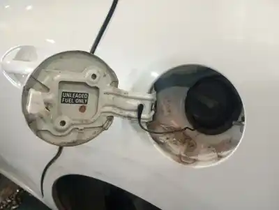 Second-hand car spare part outer fuel cap for toyota auris hybrid active oem iam references   