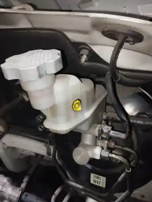 Peça sobressalente para automóvel em segunda mão bomba de travões por kia rio drive referências oem iam 585101r200  