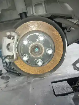 Peça sobressalente para automóvel em segunda mão manga de eixo traseira direita por toyota auris hybrid active referências oem iam 4245002250