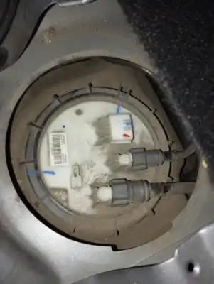 Recambio de automóvil de segunda mano de BOMBA COMBUSTIBLE para RENAULT MEGANE III BERLINA 5 P  referencias OEM IAM 172020033R  