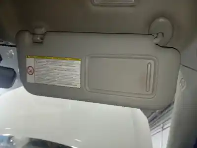 Second-hand car spare part RIGHT SUNSHADE for TOYOTA AURIS  OEM IAM references 7431002G10B0  