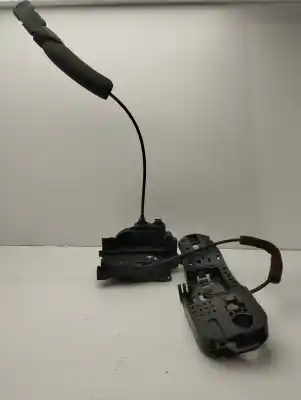 Peça sobressalente para automóvel em segunda mão fechadura da porta traseira esquerda por renault megane iii berlina 5 p dynamique referências oem iam 825030002r