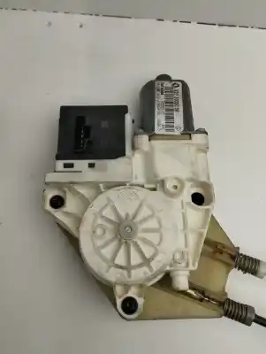 Pezzo di ricambio per auto di seconda mano alzacristalli posteriore destro per renault megane iii berlina 5 p dynamique riferimenti oem iam 827300003r