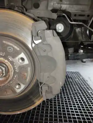 Pezzo di ricambio per auto di seconda mano pinza freno anteriore destra per renault megane iii berlina 5 p dynamique riferimenti oem iam 410010303r