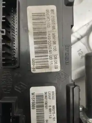 Pezzo di ricambio per auto di seconda mano alzacristalli anteriore sinistro per renault megane iii berlina 5 p dynamique riferimenti oem iam 966367102