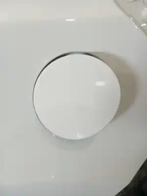 Gebrauchtes Autoersatzteil äusserer tankdeckel zum kia sportage drive 4x2 oem-iam-referenzen 695103w000