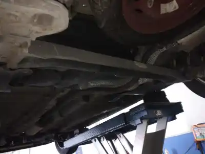 İkinci el araba yedek parçası ARKA AKS için PEUGEOT 1007  OEM IAM referansları 5148J2  