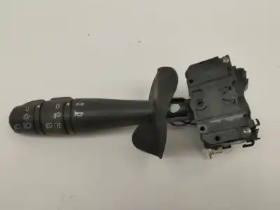 Peça sobressalente para automóvel em segunda mão Comutador De Luzes por DACIA SANDERO Laureate Referências OEM IAM 8200792587  