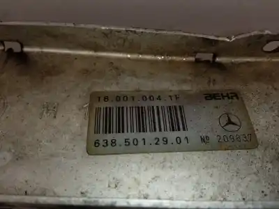 Peça sobressalente para automóvel em segunda mão INTERCOOLER por MERCEDES-BENZ VITO (W638) COMBI  Referências OEM IAM 6385012901  
