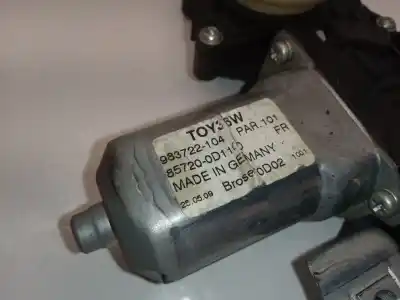 Peça sobressalente para automóvel em segunda mão elevador de vidros dianteira esquerda por toyota yaris active referências oem iam 857020f010  