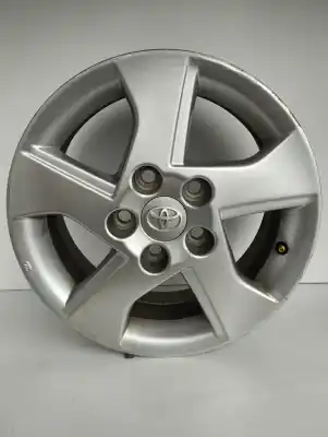 Peça sobressalente para automóvel em segunda mão jante por toyota auris hybrid active referências oem iam 4261102d80