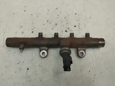 Pezzo di ricambio per auto di seconda mano rampa iniettori per renault megane iii berlina 5 p dynamique riferimenti oem iam h8200296867