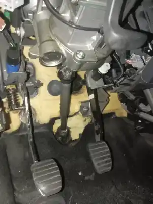 Second-hand car spare part steering column for renault clio iv dynamique oem iam references 6820000235a  