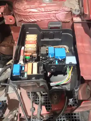 Second-hand car spare part fuse box unit for renault clio iv dynamique oem iam references   