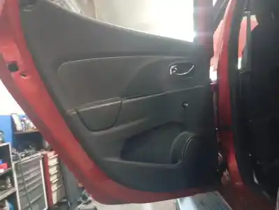 Peça sobressalente para automóvel em segunda mão forra / revestimento da porta traseira esquerda por renault clio iv dynamique referências oem iam 829a10996r  
