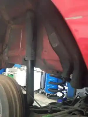 Peça sobressalente para automóvel em segunda mão amortecedor traseiro direito por renault clio iv dynamique referências oem iam 562109815r  