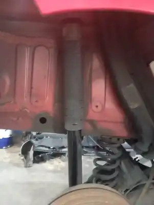 Peça sobressalente para automóvel em segunda mão amortecedor traseiro direito por renault clio iv dynamique referências oem iam 562109815r  