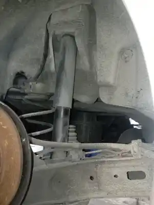 Pièce détachée automobile d'occasion amortisseur arriere droit pour peugeot 308 sw active références oem iam 9806084880