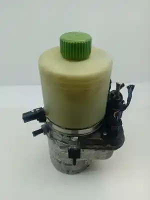 Second-hand car spare part STEERING PUMP for SEAT IBIZA (6L1)  OEM IAM references 6Q0423156AB  