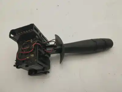 Peça sobressalente para automóvel em segunda mão comutador de luzes por renault twingo gt referências oem iam 8200516196  