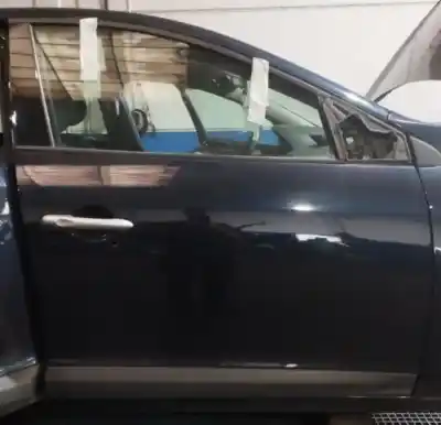 Peça sobressalente para automóvel em segunda mão porta dianteira direita por renault megane iii berlina 5 p dynamique referências oem iam 801003028r