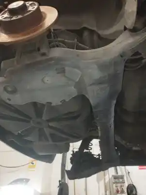 Peça sobressalente para automóvel em segunda mão charrió / suporte de eixo de trás por renault megane iii berlina 5 p dynamique referências oem iam 555010004r