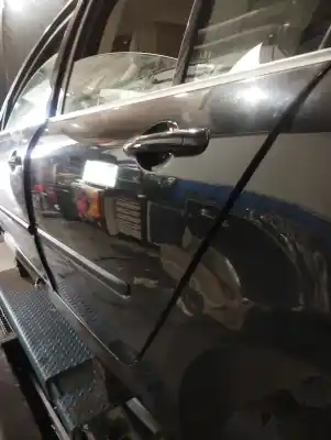 Second-hand car spare part rear left door for renault laguna iii initiale oem iam references 821010023r  