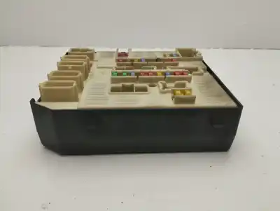 Peça sobressalente para automóvel em segunda mão caixa de fusíveis e relés por renault laguna iii initiale referências oem iam 284b66052r  