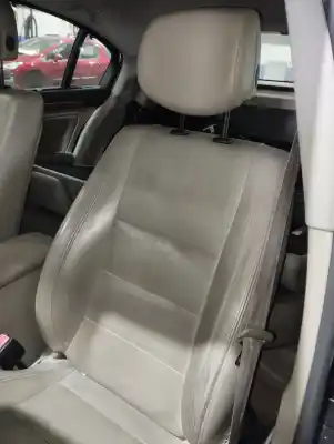 Peça sobressalente para automóvel em segunda mão assento dianteiro esquerdo por renault laguna iii initiale referências oem iam   