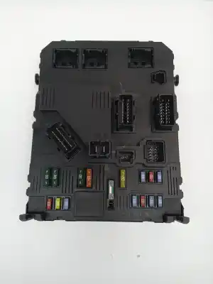 Second-hand car spare part fuse box unit for citroen xsara picasso 2.0 hdi cat (rhy / dw10td) oem iam references 9653667680